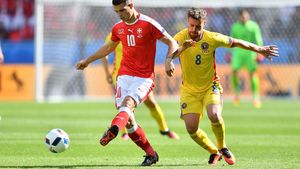 Pintilii: "Trebuie să atacăm cu Albania, nu mai avem nimic de pierdut, suntem de nivelul lor!" Mijlocașul spune că va fi apt pentru următorul meci, Iordănescu îl contrazice: "Este destul de grav accidentat"