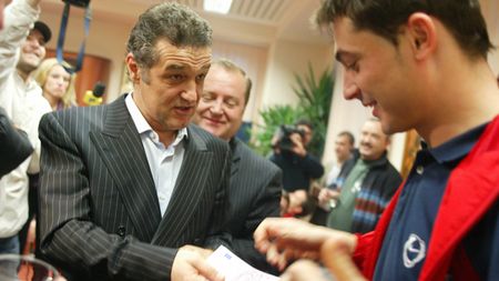 "Am văzut cum se vorbește despre jucători în România, nu mă întorc"