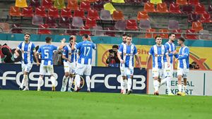 Mirel Rădoi l-a dat afară de la Universitatea Craiova, însă oficialii l-au readus la echipă. „Îl vom folosi!”