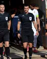 Dorinel Munteanu a dat vina și pe arbitraj după primul eșec al Reșiței pe teren propriu. Centralul Bădărău și rezerva Şuvar, ”dezmembrați”: ”Acești tineri nepricepuți nu au nicio treabă cu fotbalul” sau ”E paralel cu fotbalul, și cu regulamentul”