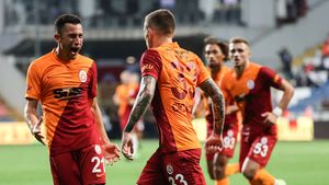Alexandru Cicâldău, scos din „primul 11” de Fatih Terim pentru meciul cu Malatyaspor! Ce se întâmplă cu Olimpiu Moruțan