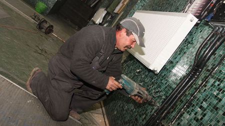 Reabilitări la sala de scrimă din Satu Mare!** Lucrările trebuie să se încheie până săptămâna viitoare, când începe Cupa Sătmarului