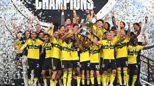 Fotbalistul vândut de Gică Hagi în SUA pentru 1,5 milioane de euro a luat trofeul lui Messi! Contribuție majoră pentru jucătorul român de la Columbus Crew