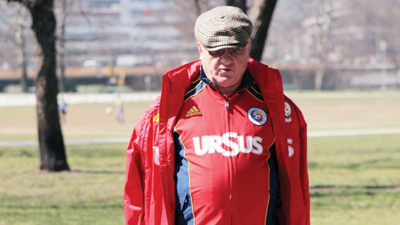 Mitică: "Luați-ne în avion!"