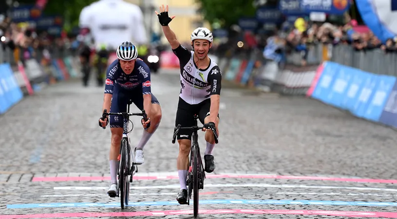 Victor Campenaerts a câștigat etapa a 15-a din Turul Italiei, într-o zi marcată de un accident cumplit în pluton. Un rutier din Top 10 a abandonat!
