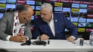 Rapid București negociază deja pentru transferul omului cerut de Marius Șumudică lui Dan Șucu. Clubul „țintei” le-a propus giuleștenilor un schimb de fotbaliști