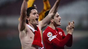 Dinamo a primit "verde" pentru Europa. Bratu: "Licența s-a luat și pentru campionat, și pentru cupele europene"