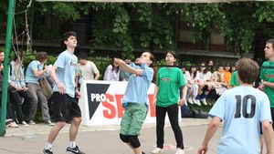 Cea de-a 2-a oră de ProSport se ține la liceul Caragiale