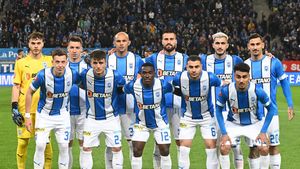 Oltenii îşi compară rivalele: „FCSB mi s-a părut mai puternică decât CFR Cluj”