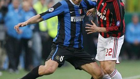 20 de "cărămizi" pentru vedetele sportului-rege