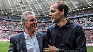 Încă o confirmare că PSG și-a găsit antrenor! Președintele lui Bayern: "Ne-a spus că a semnat deja"