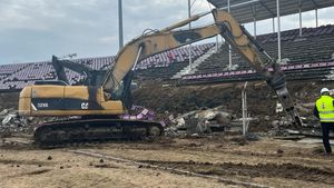 Dosar penal deschis pentru demolarea stadionului ”Dan Păltinișanu” ce poate avea implicații inclusiv la Reșița! Parchetul a ținut comunicatul la ”discreție” maximă!