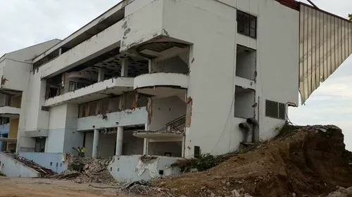 Stadionul Steaua cade bucată cu bucată! Cum arată la aproape două săptămâni de la începerea demolării | FOTO