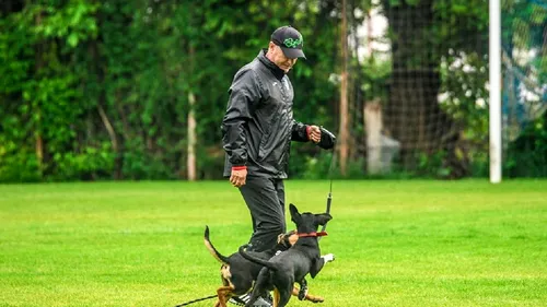 Mircea Rednic, „dresor” în timpul liber | FOTO