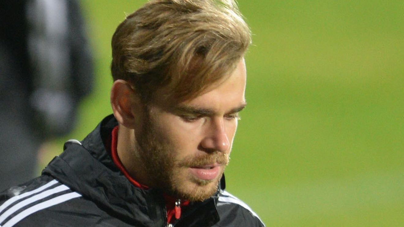 Primele declarații ale lui Bicfalvi după ce a semnat cu Dinamo: "Sper ca suporterii  să mă adopte, chiar dacă am jucat la Steaua". Obiectivul pe termen scurt și motivele pentru care a ales Liga 1