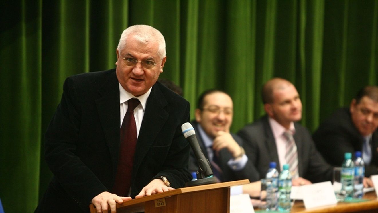 Dragomir: "Suma pe drepturile de televizare** se va dubla în 2011!"