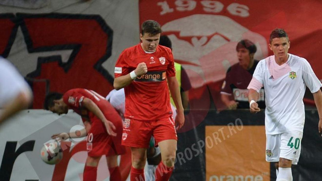 Din peluză, în teren! Balint a refuzat Fulham pentru a juca la Dinamo: "Vreau să mă bucur cu suporterii după victorii!"