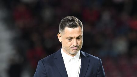 Mirel Rădoi vrea întinerirea lotului Universităţii Craiova: „Avem nevoie să scădem media de vârstă"