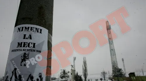 FOTO Suporterii olteni se revoltă înaintea partidei cu Steaua!** Citește comunicatul