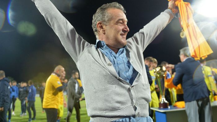 Steaua suferă, Becali este de altă părere: "Echipa asta este pariul meu. E cea mai bună echipă de după '89". Ce discuție a avut cu Mirel Rădoi despre postul de portar