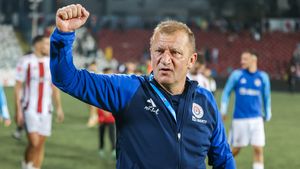 Dorinel Munteanu, avertizat în privința comportamentului față de propriii jucători: „Trebuie să aibă o limită, să nu dăm în alte lucruri”. EXCLUSIV