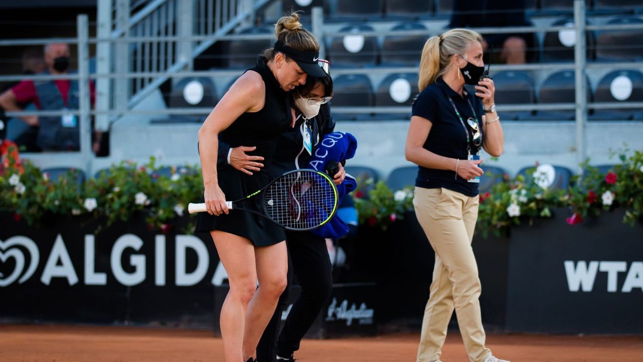Dialogul care îți dă fiori reci! „Crezi că e rupt?” Întrebarea Simonei Halep a primit un verdict crunt de la medic, chiar pe teren
