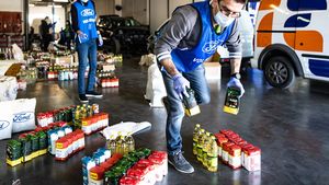 Cursă impresionantă a campionilor de raliuri! Ajutoare pentru 400 de persoane nevoiașe