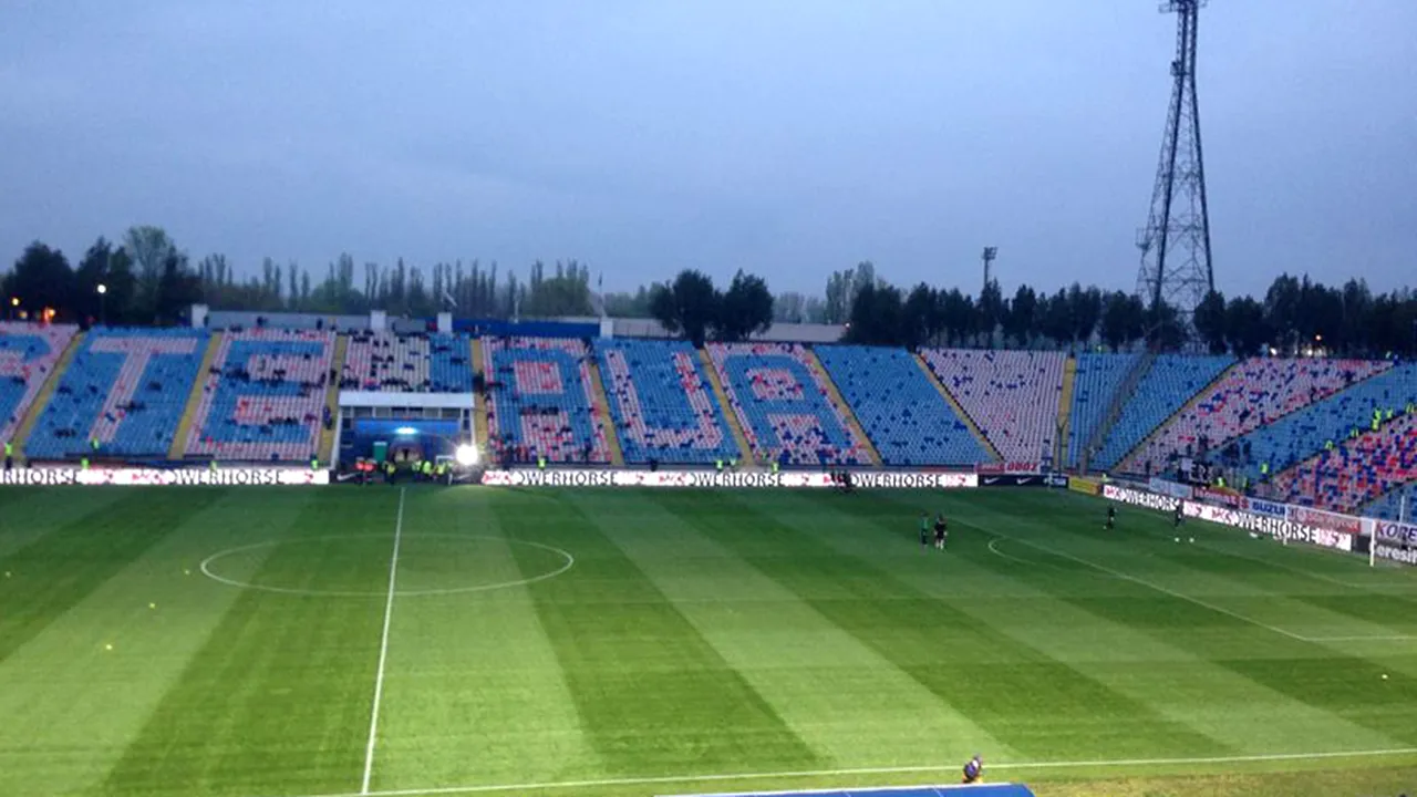 Meciul Steaua - FC Vaslui a început cu aproximativ 10 minute întârziere. Reghe i-a cerut explicații observatorului