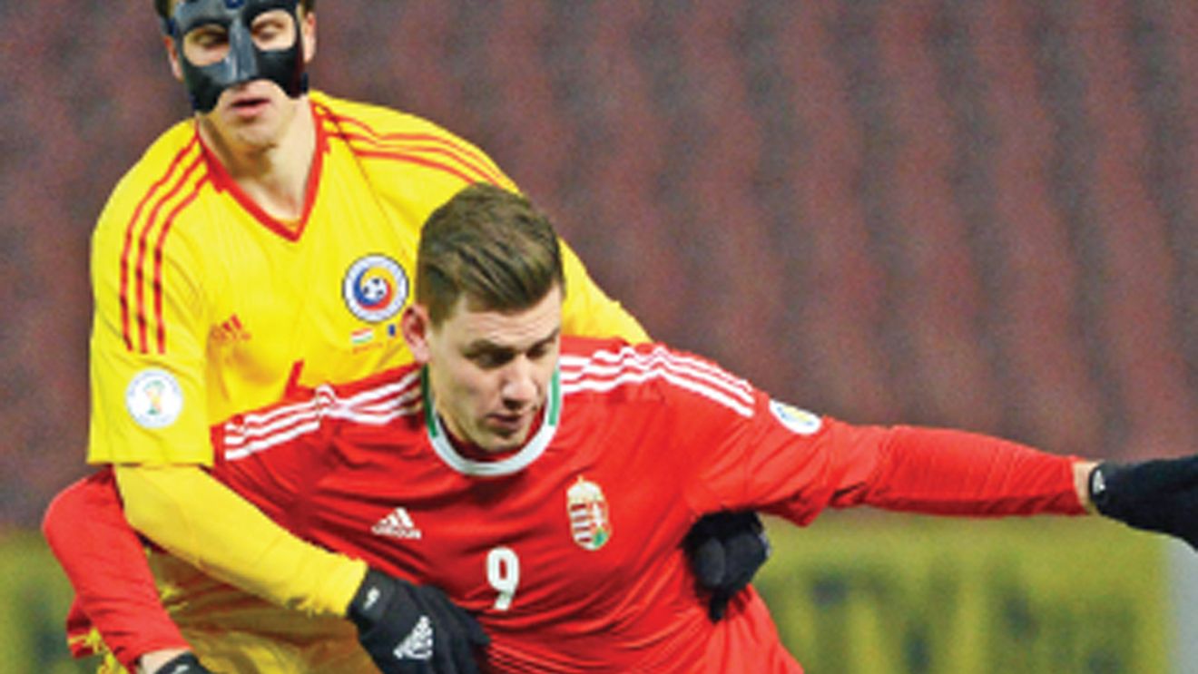 Chiricheș riscă! Fundașul lui Tottenham ar putea fi pe teren la returul de la București