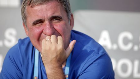 Nimely: "Domnul Hagi e tot timpul supărat, vrea mai mult de la noi"