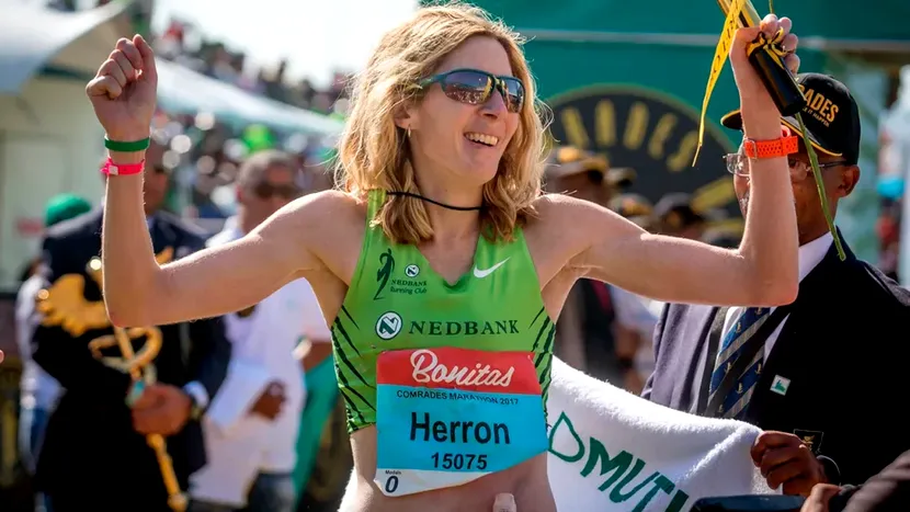 Camille Herron și-a pus inima și sufletul pentru a doborî recordul mondial de 160 de kilometri. Dar oficialii spun acum că traseul a fost prea scurt