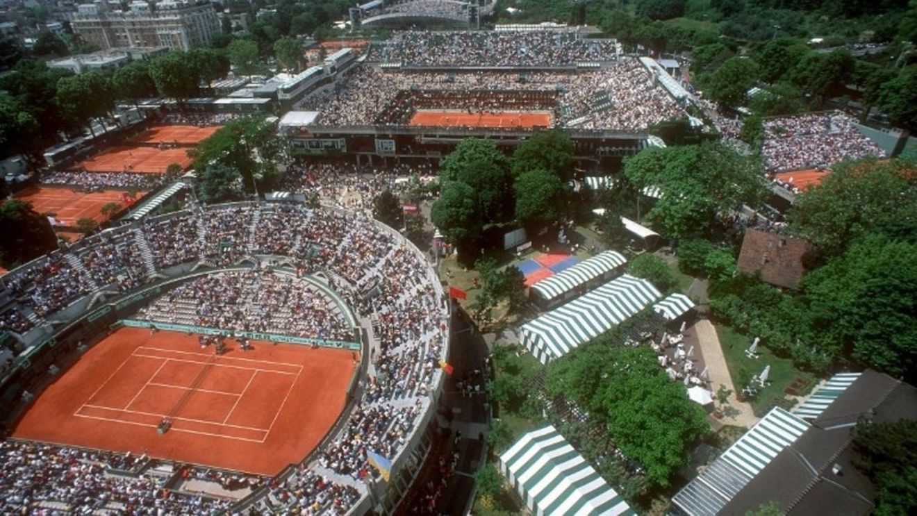Autostradă acoperită pentru a extinde complexul de tenis de la Roland Garros