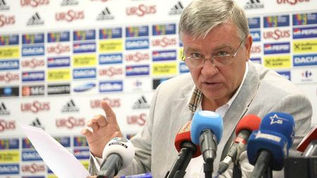 "Dacă Ribery și Anelka stau pe bancă, vă dați seama ce valoare au francezii! **Avem șansa a doua!"