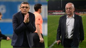 Eugen Neagoe, desființat de primarul Emil Boc, după ce a „trădat-o” pe U Cluj: „Inacceptabil un asemenea gest! Nu este permis ca cineva să-și bată joc de oraș”