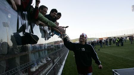 "Voi antrena CFR! Asta-i clar!"