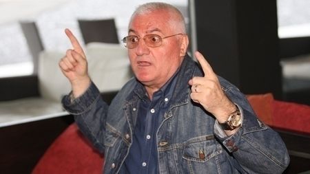 Meciul cu Liverpool, primul la care merge Mitică după cearta cu Gigi!** VEZI motivul!