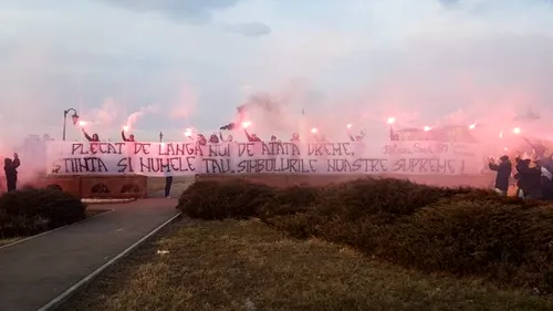 VIDEO | Fanii lui FC U Craiova, show pirotehnic la 17 ani de la dispariția lui Cristi Neamțu