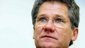 Boloni poate fi adversarul României în preliminariile EURO 2016. Antrenorul român se află în cărți pentru preluarea naționalei Greciei
