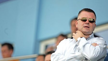 EXCLUSIV | "Nu se apropiau de zona vestiarelor". Antrenorul care i-a pus la punct pe patronii din Liga 1