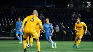 Mitriță i-a cucerit deja pe americani! Presa din SUA i-a "creionat" portretul fostului fotbalist de la Craiova