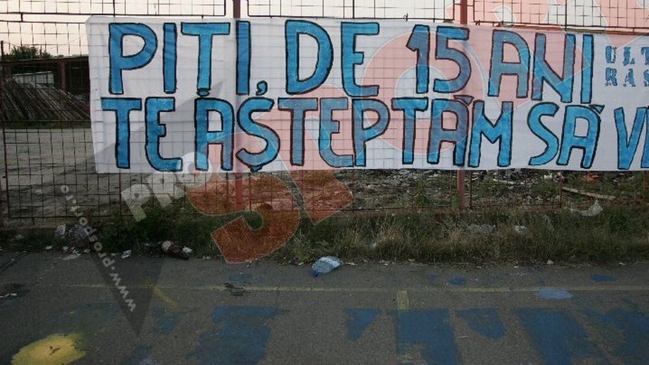'Satana' s-a transformat în Mesia!** „Piți, de 15 ani** te așteptăm să vii!"