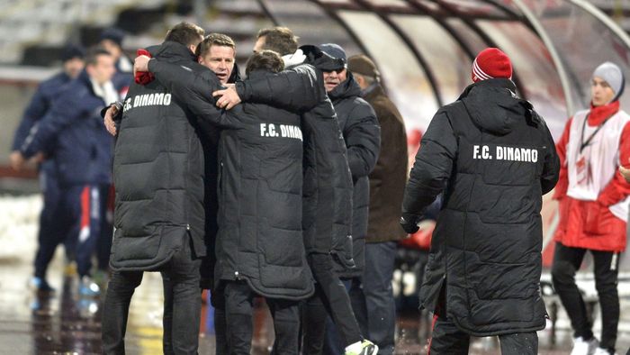 Un fost jucător și antrenor la Dinamo deplânge situația în care a ajuns clubul din „Ștefan cel Mare”. „Părea un proiect frumos, dar e dezastru. Fanii trăiec o dezamăgire cruntă”
