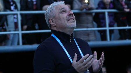 „Cu Gigi Becali nu mai ai viață”. Şumudică i-a cerut fotbalistului să plece urgent de la FCSB