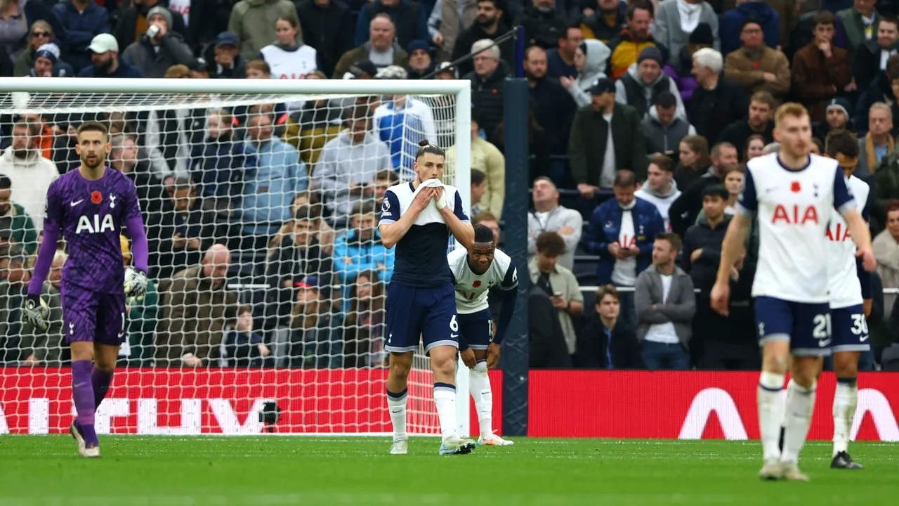 Nota primită de Radu Drăguşin, după Tottenham - Ipswich 1-2. Românul la un pas de autogol