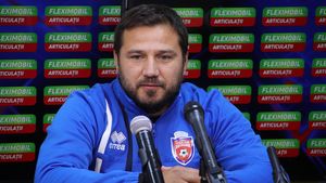 Croitoru, plin de nervi după egalul cu Clinceni. Antrenorul lui FC Botoșani și-a găsit cu greu cuvintele: "E inexplicabil"