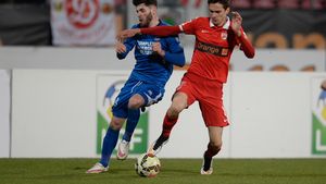 Se încinge duelul Dinamo-Pandurii. Edi Iordănescu: "Am văzut că sunt foarte agresivi cu portarii adverși, trebuie să avem grijă!"
