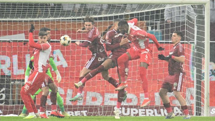 Cele patru mari provocări din derby-ul Rapid - Dinamo și cum crede Ioan Andone, fost antrenor pe banca ambelor rivale, că vor fi tranșate: „E cam 2-2!”