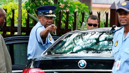 Condamnat 18 luni de închisoare după ce a încercat să păcălească un turist la CM!