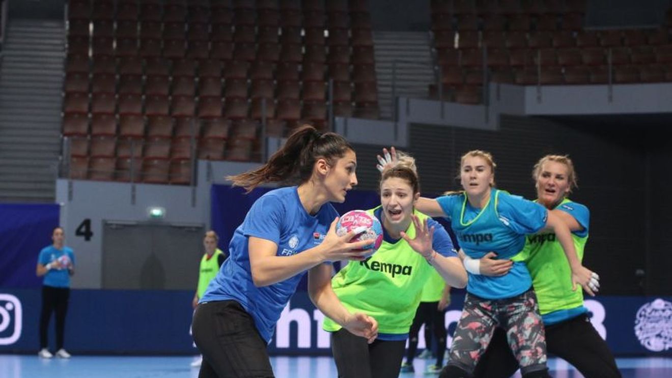 Surpriza lui Ambros Martin: "Am suferit trei operații ca să joc pentru România!"