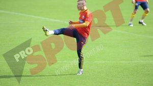 În ei stă viitorul naționalei. "Se apropie momentul cel mare!" Keșeru și Maxim prefațează meciul din Grecia